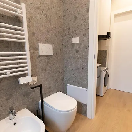 Ihost Luxury -free Parking- Plana 9 * Milão